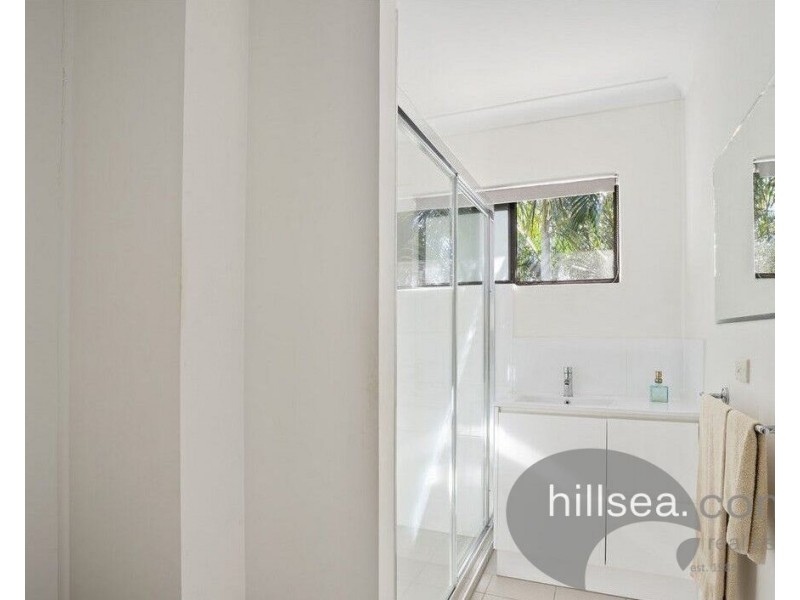 5/22 Central Street, Labrador QLD 4215