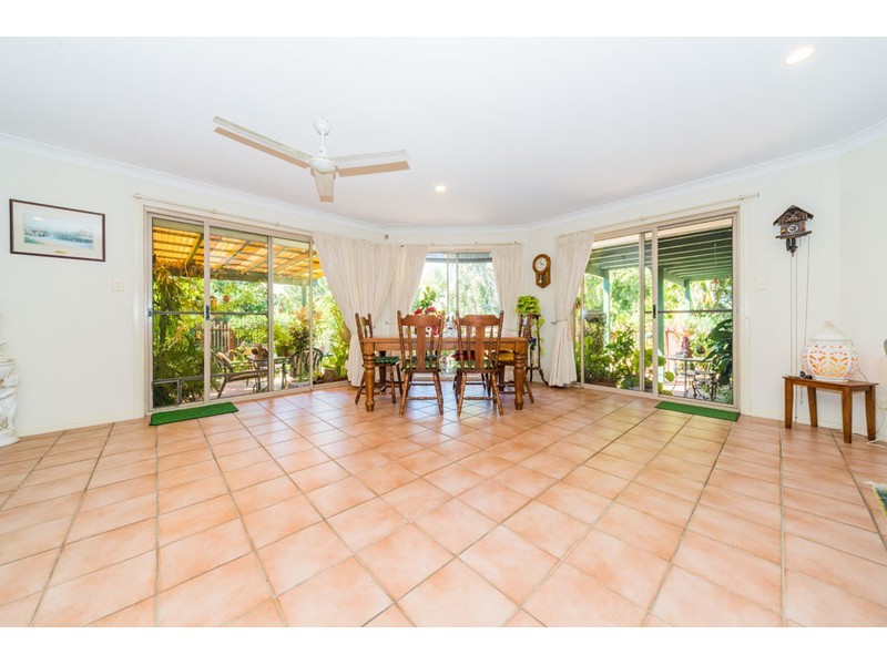 76 Arnold Palmer Drive, Parkwood QLD 4214