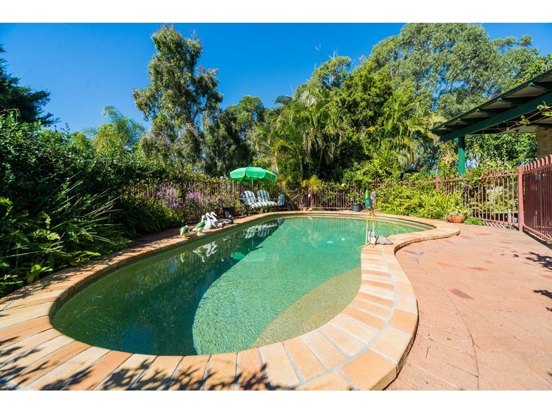 76 Arnold Palmer Drive, Parkwood QLD 4214