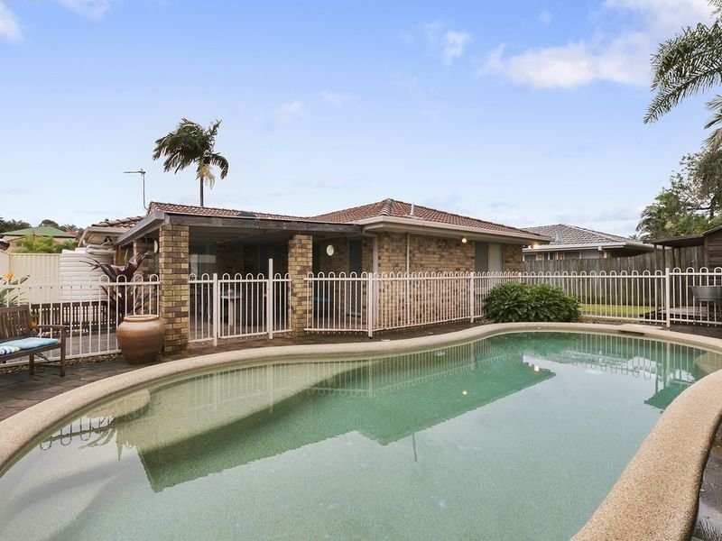 53 Allied Drive, Arundel QLD 4214