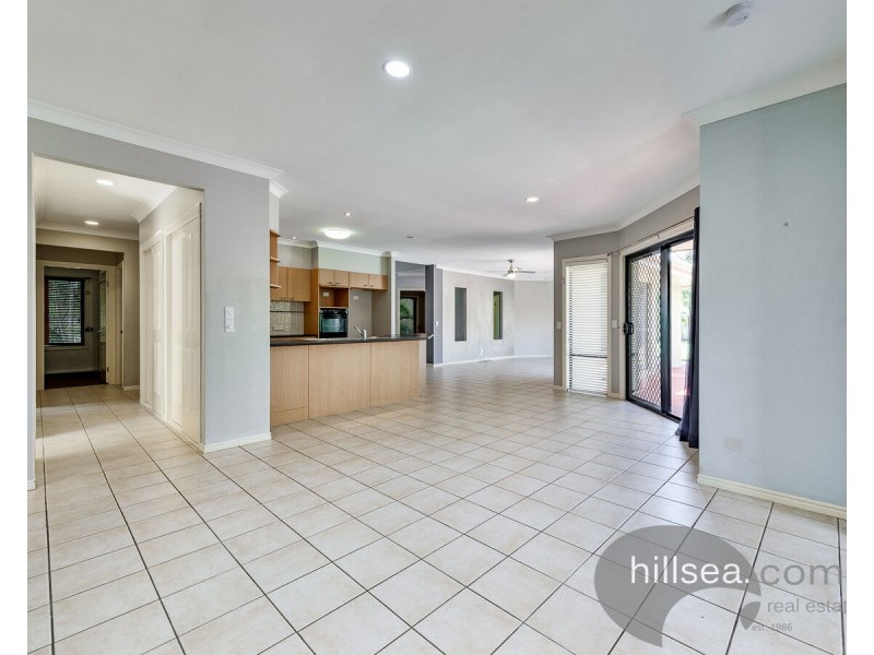7 Eastside Esplanade, Helensvale QLD 4212