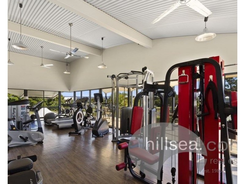7 Eastside Esplanade, Helensvale QLD 4212