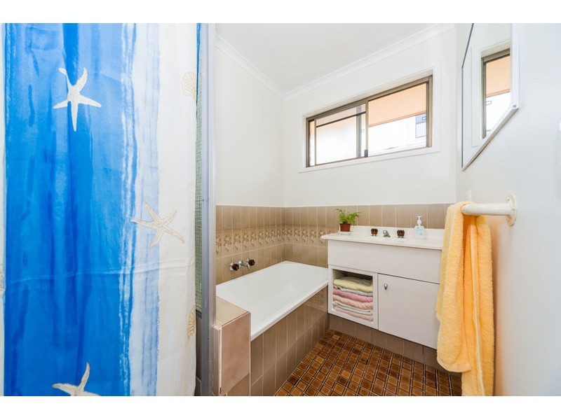 1/34 Shoveller Avenue, Paradise Point QLD 4216