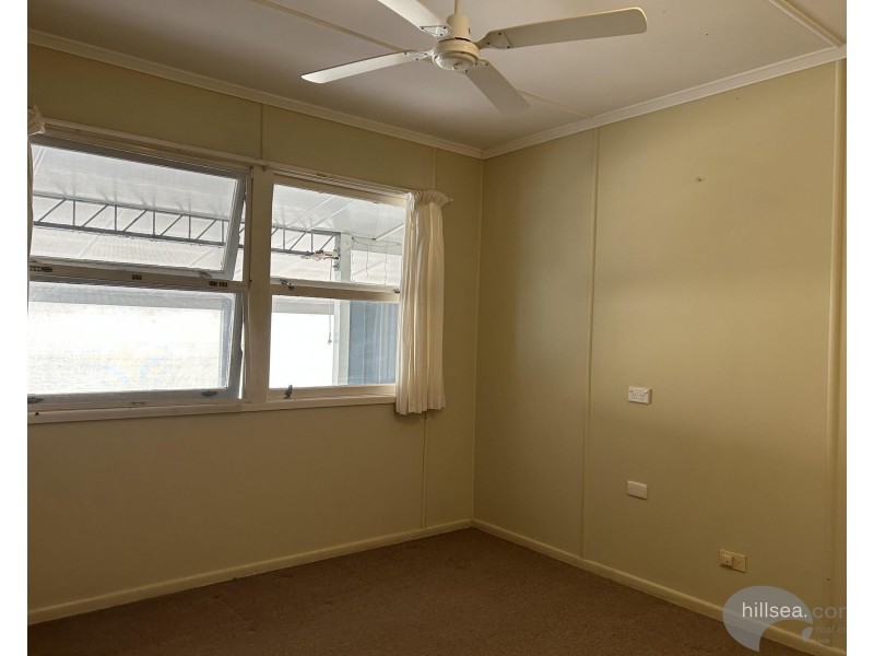 11 Oleander Avenue, Biggera Waters QLD 4216