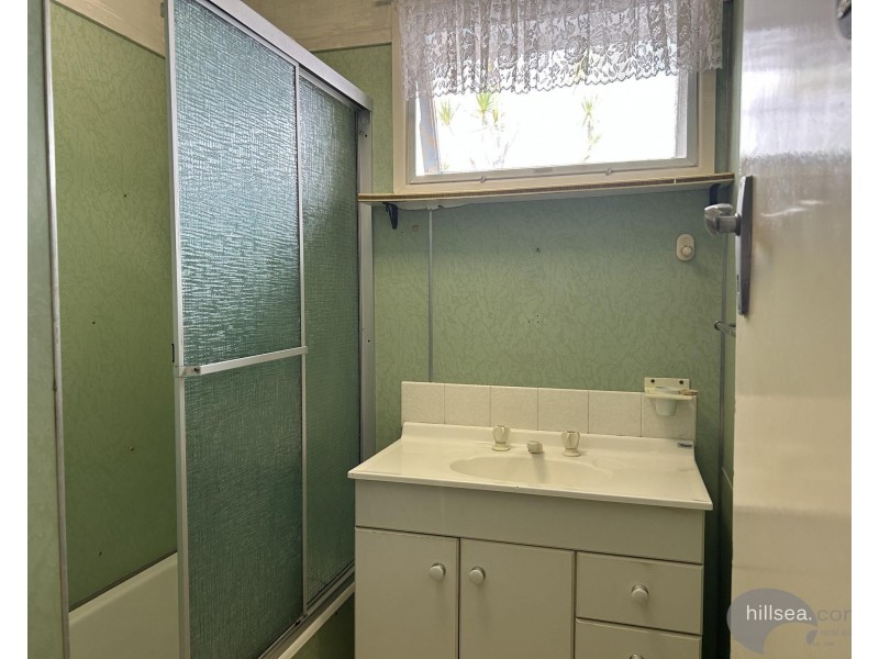 11 Oleander Avenue, Biggera Waters QLD 4216