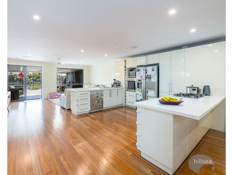 2/33 Kangaroo Avenue, Coombabah QLD 4216