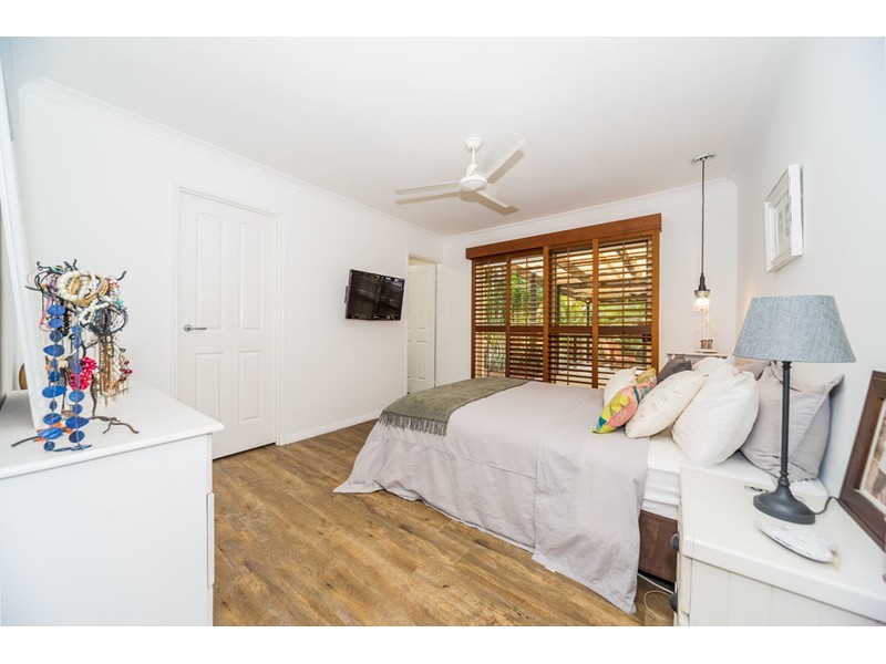 17 Carner Court, Parkwood QLD 4214