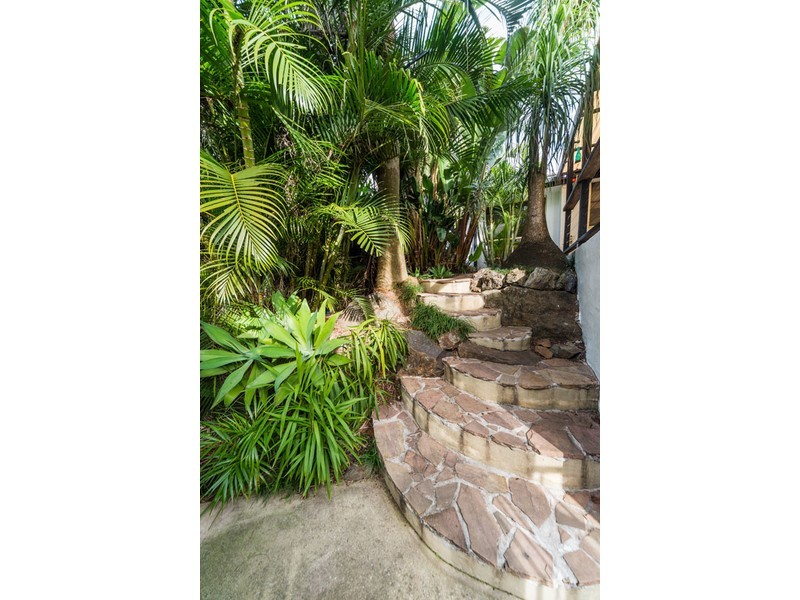 17 Carner Court, Parkwood QLD 4214