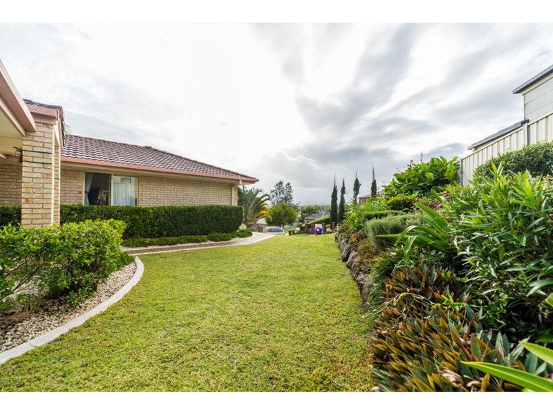 5 O’Brien Court, Arundel QLD 4214