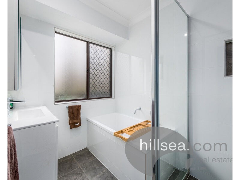 250 Discovery Drive, Helensvale QLD 4212
