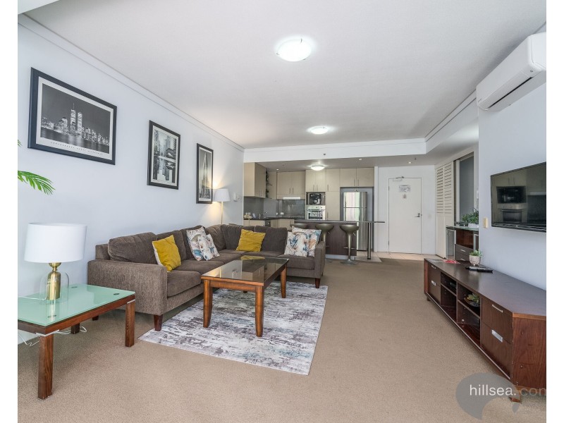 206/360 Marine Parade, Labrador QLD 4215