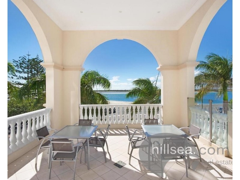 206/360 Marine Parade, Labrador QLD 4215