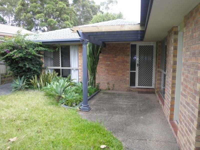 76 Open Drive, Arundel QLD 4214