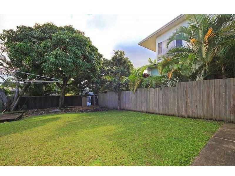 18 Billington Street, Labrador QLD 4215