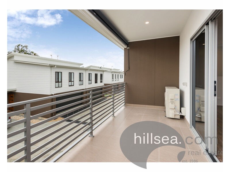 6/3 Michigan Drive, Oxenford QLD 4210