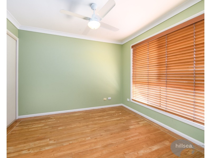 18 Cherry Hill Crescent, Parkwood QLD 4214