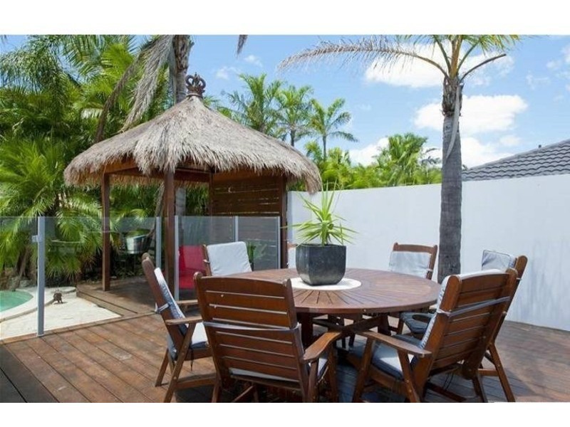 106 Monterey Keys Drive, Helensvale QLD 4212