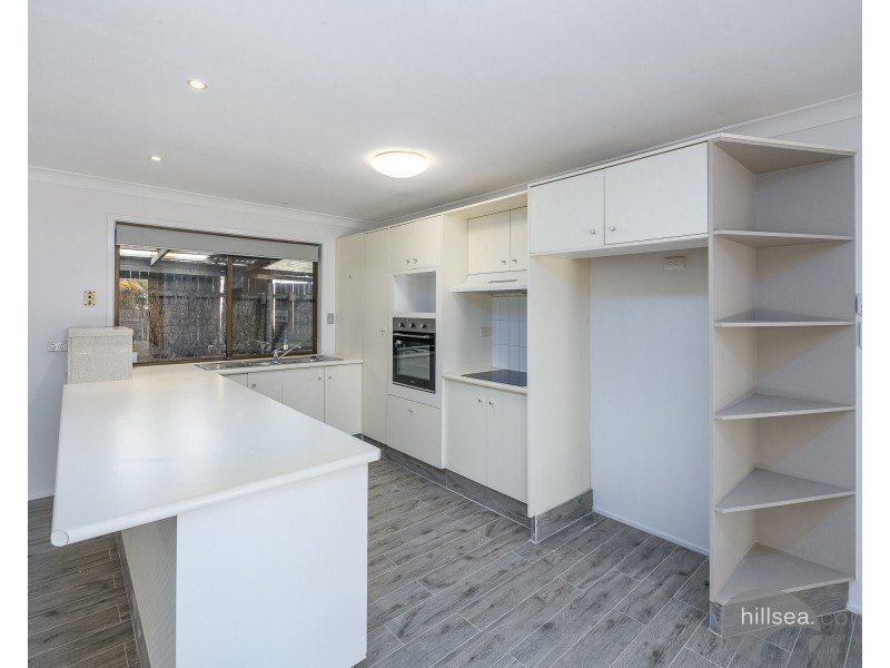 4 Baxter Court, Arundel QLD 4214