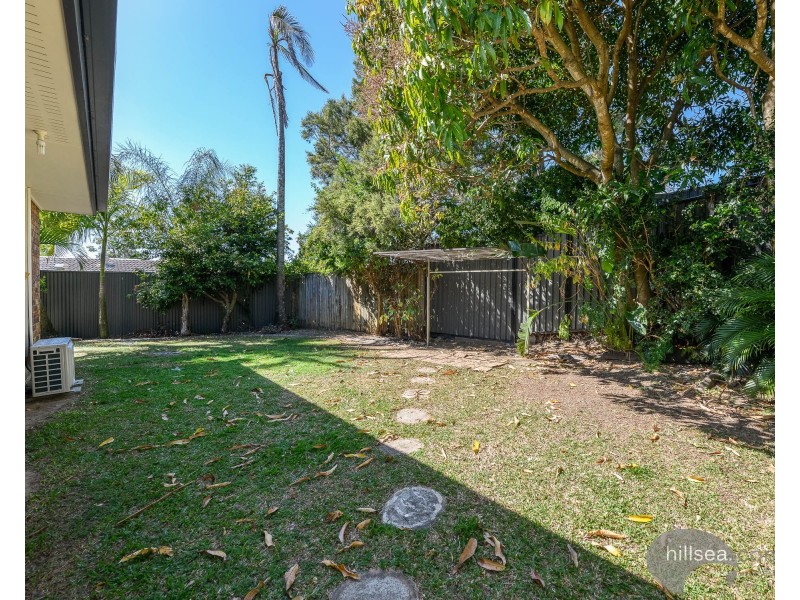 4 Baxter Court, Arundel QLD 4214