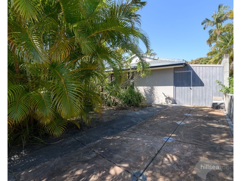 4 Baxter Court, Arundel QLD 4214