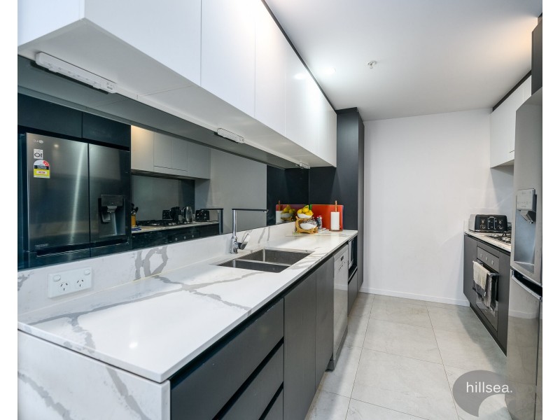 5310/5 Harbourside Court, Biggera Waters QLD 4216
