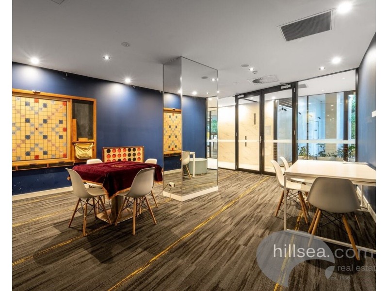 5310/5 Harbourside Court, Biggera Waters QLD 4216