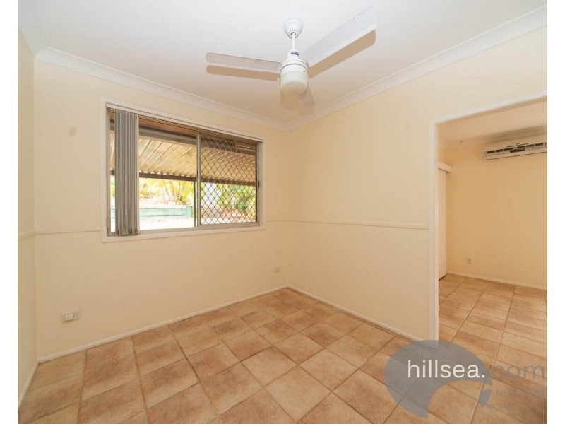 11 Winani Drive, Ashmore QLD 4214