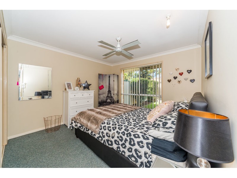 2/4 Brady Drive, Coombabah QLD 4216