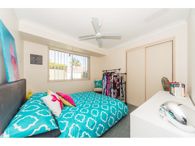 2/4 Brady Drive, Coombabah QLD 4216
