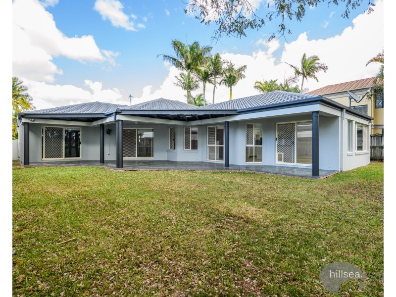 25 Shinnecock Close, Hope Island QLD 4212