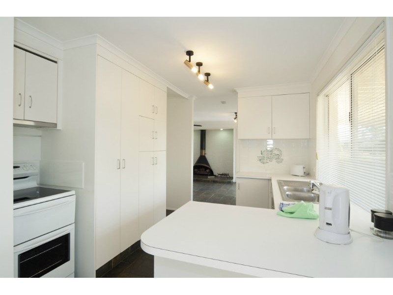 2 Dubbo Court, Helensvale QLD 4212