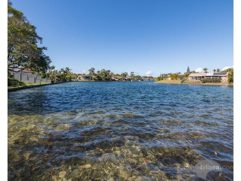 1/77 Kangaroo Avenue, Coombabah QLD 4216