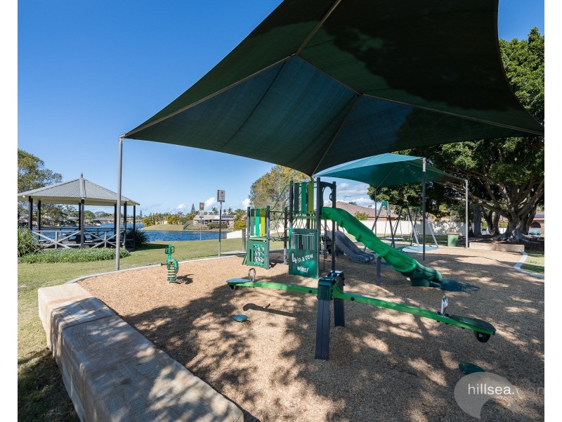 1/77 Kangaroo Avenue, Coombabah QLD 4216