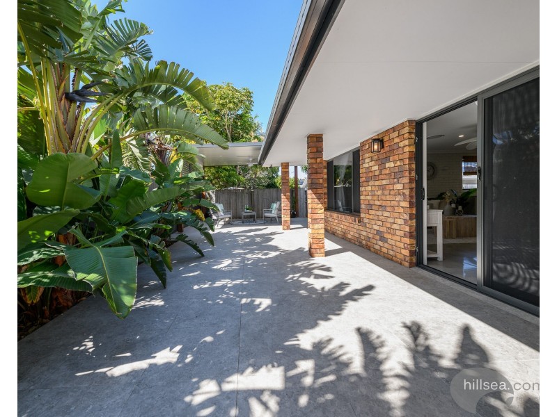 73 Poinsettia Avenue, Hollywell QLD 4216