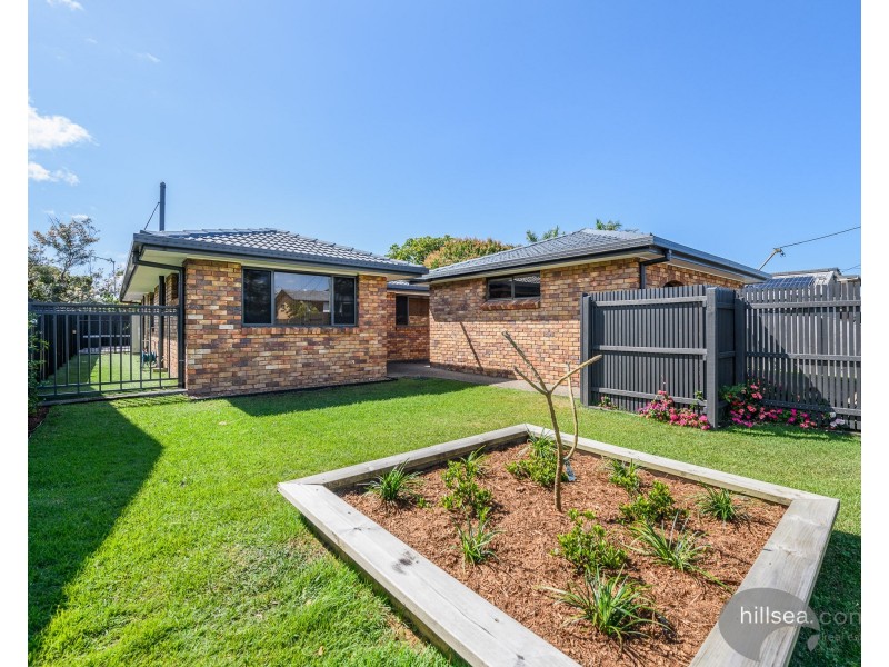 73 Poinsettia Avenue, Hollywell QLD 4216