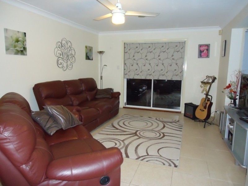 2/25 Kenny Drive, Labrador QLD 4215