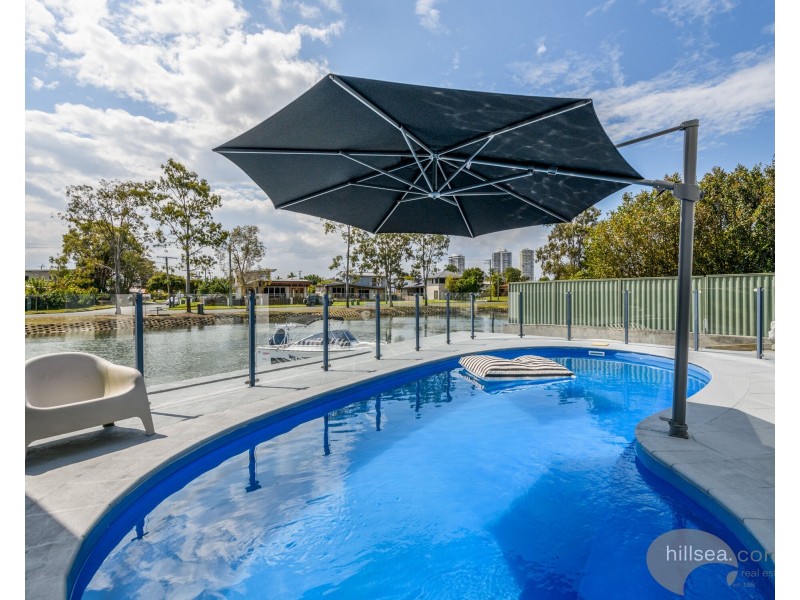 19 Perry Place, Biggera Waters QLD 4216