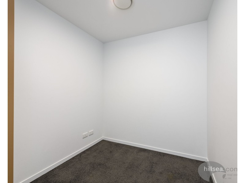 3803/5 Harbour Side Court, Biggera Waters QLD 4216