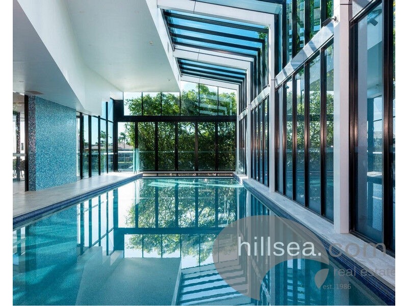 3803/5 Harbour Side Court, Biggera Waters QLD 4216