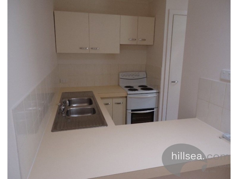 2/7 Hentdale Court, Labrador QLD 4215