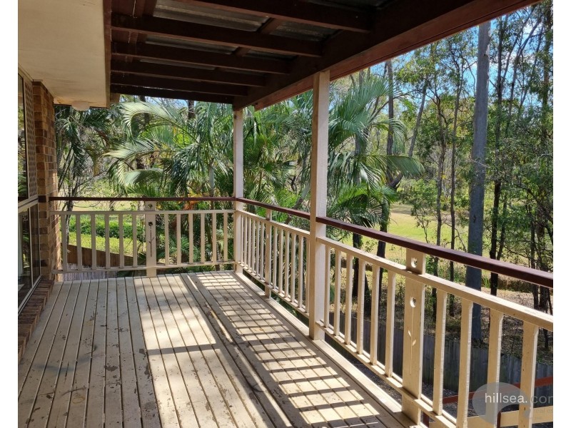 27 Rebbechi Court, Parkwood QLD 4214