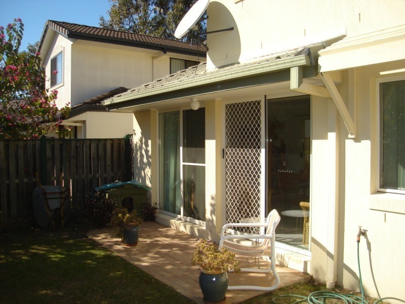 31 Royal Court, Ashmore QLD 4214