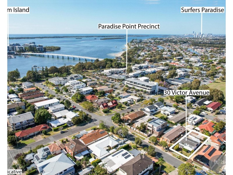 30 Victor Avenue, Paradise Point QLD 4216