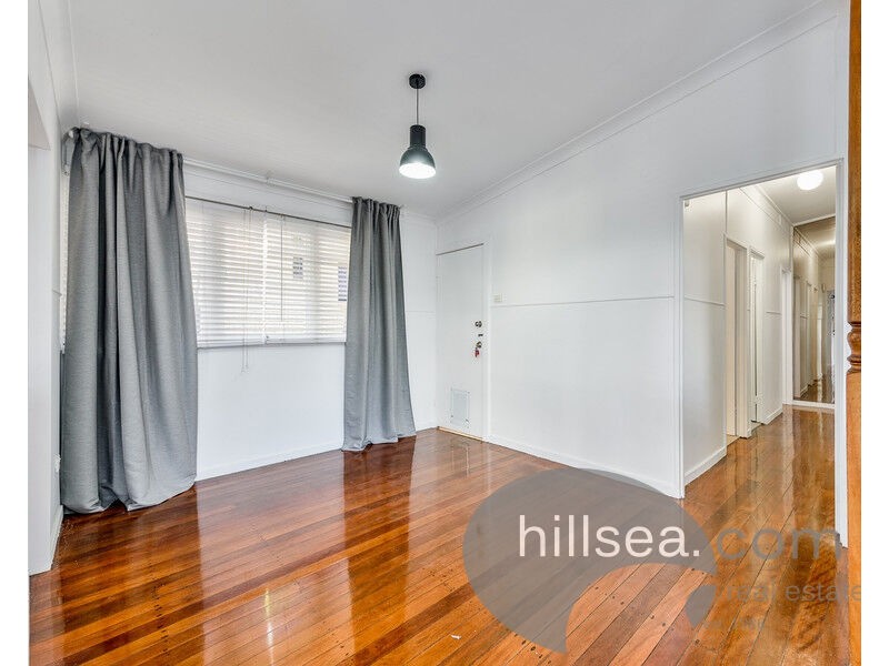 11 Aubrey Street, Surfers Paradise QLD 4217