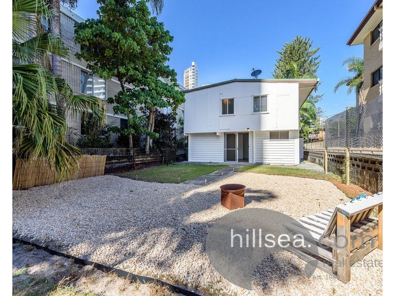 11 Aubrey Street, Surfers Paradise QLD 4217