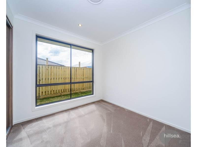 4 Laurel Drive, Helensvale QLD 4212