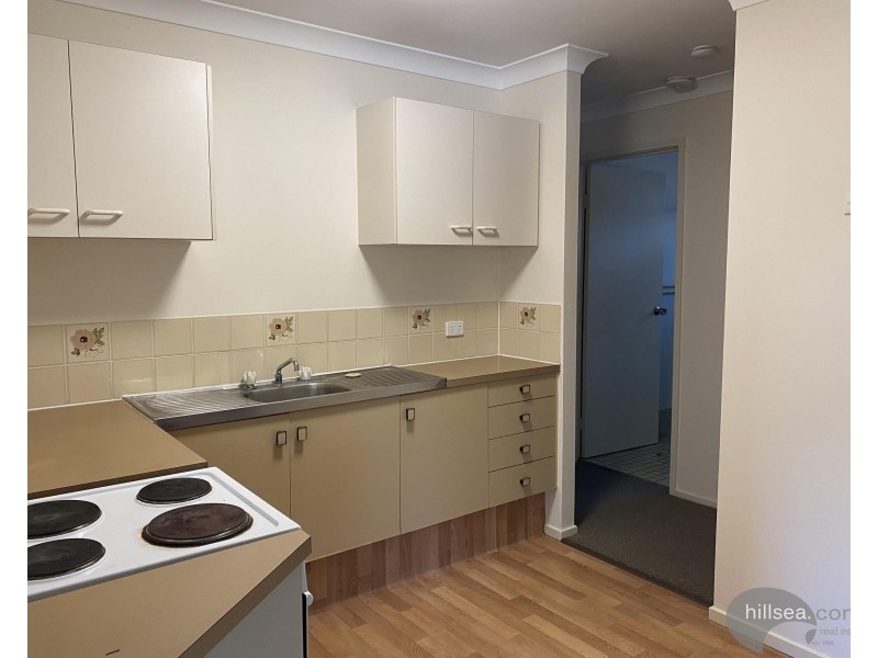 1/207 Government Road, Labrador QLD 4215