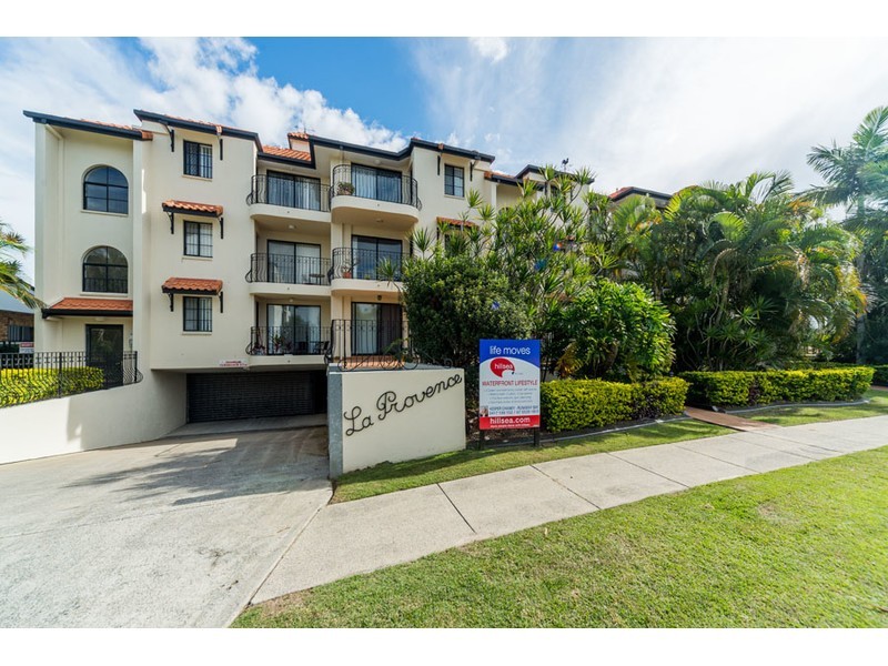 12/12 Canal Avenue, Runaway Bay QLD 4216