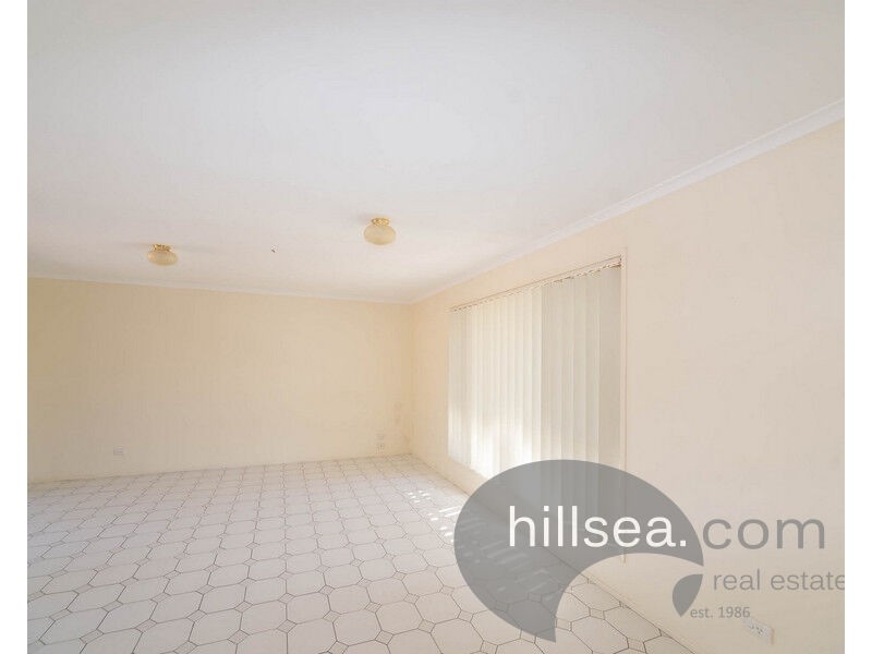 16 Waranga Way, Coombabah QLD 4216