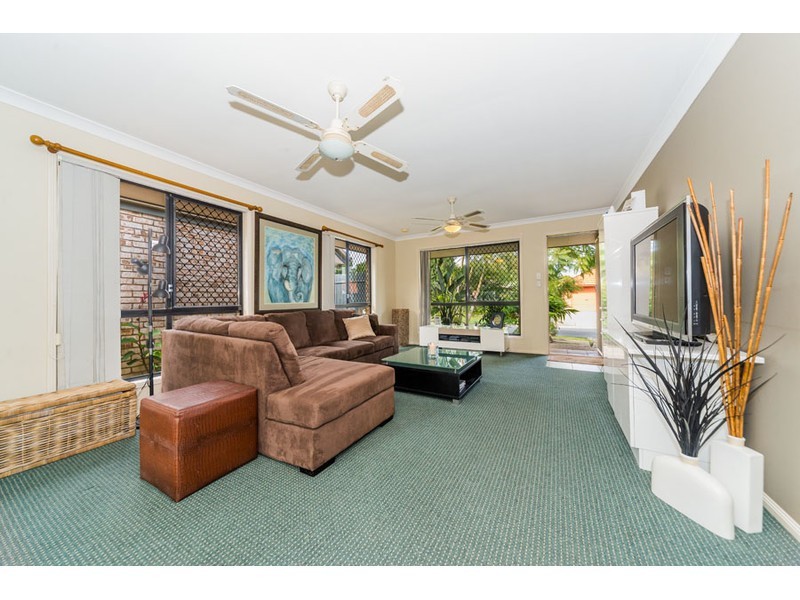 24 Bernini Drive, Coombabah QLD 4216